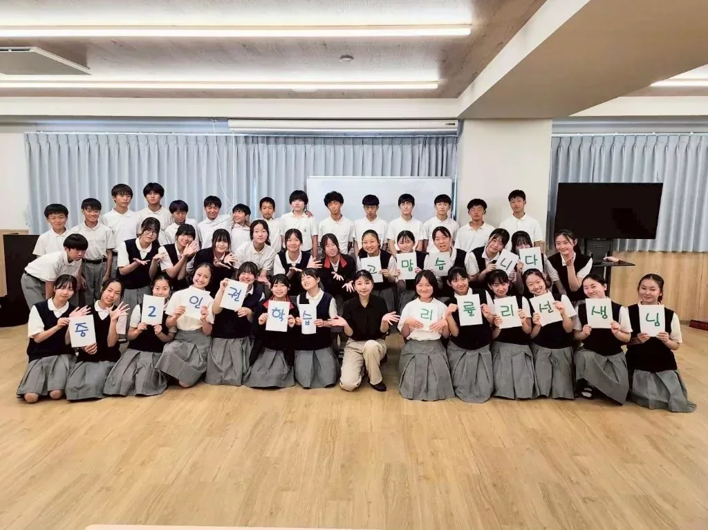 卒業生・同胞との交流学習_2